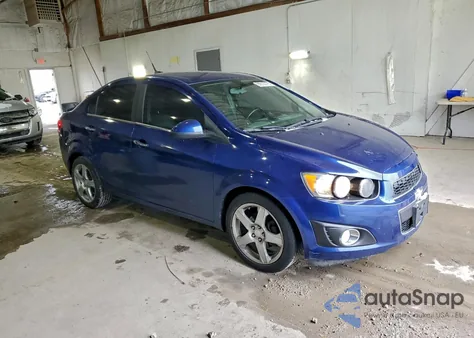 2014 Chevrolet Sonic Ltz из США, поврежденный, VIN 1G1JE5SB9E4190830